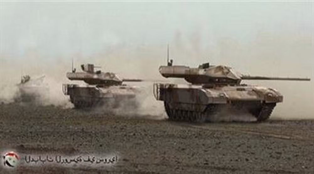 "Điều cần đặc biệt lưu ý chính là các xe thiết giáp Israel đang đồn trú tại Cao nguyên Golan mà nước này chiếm đóng của Syria và chúng có thể sẽ tham gia vào cuộc xung đột chống lại chính quyền Damascus, cho nên không thể loại trừ khả năng này", các nhà phân tích lưu ý.
