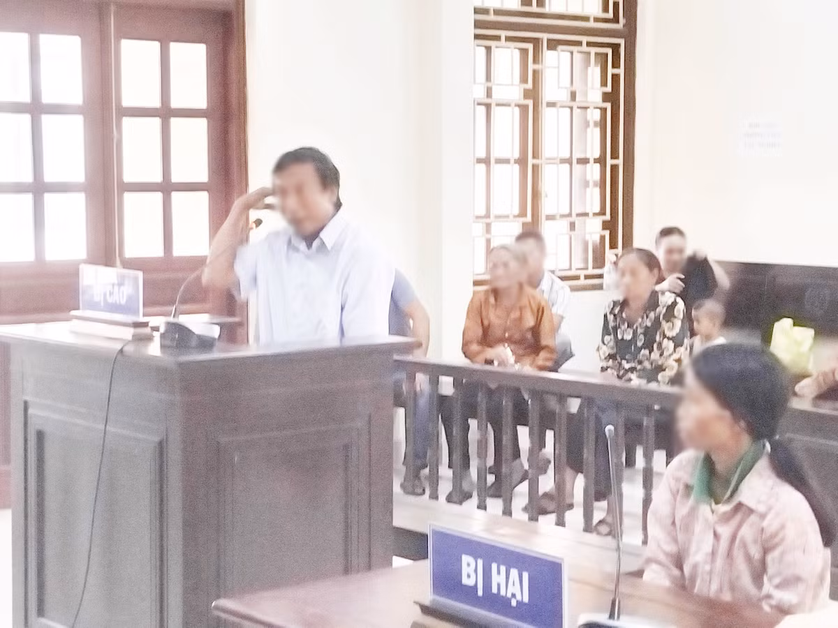 Người đàn ông hành hạ con gái ruột lĩnh 24 tháng tù giam Nguoi dan ong hanh ha con gai ruot linh 24 thang tu giam