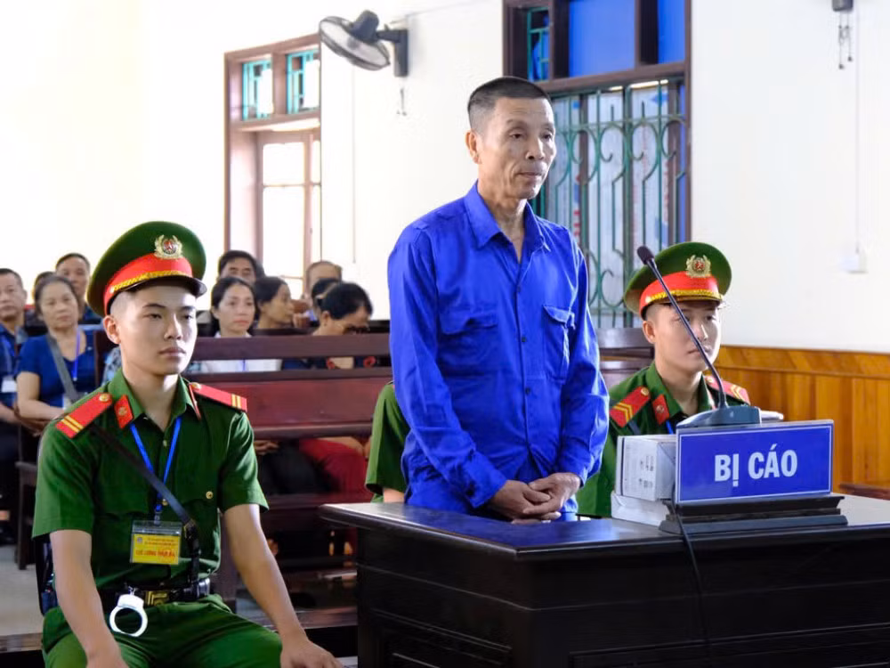Doi tuong xuyen tac, chong pha Nha nuoc lanh an 6 nam tu ​