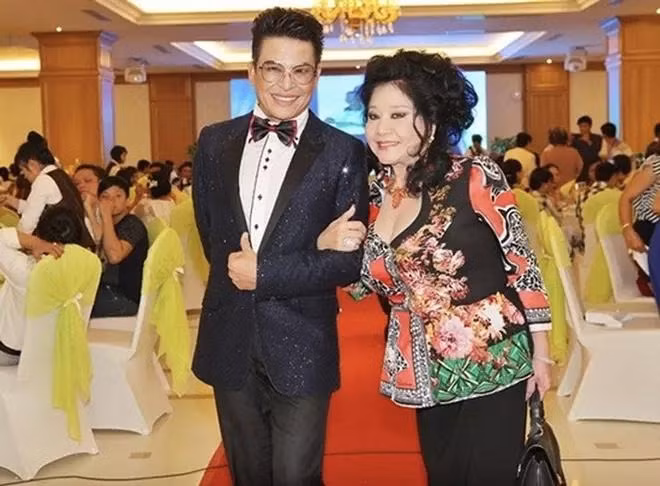 Thanh Bach U70 - cham to son dam phan, vang deo theo ky-Hinh-8