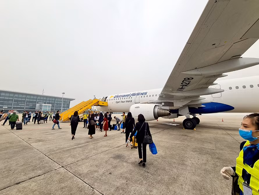 Chỉ còn 3 tàu bay, Vietravel Airlines bất ngờ báo lãi? Chi con 3 tau bay, Vietravel Airlines bat ngo bao lai?