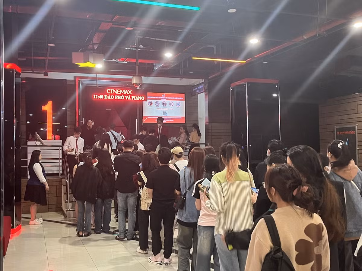 SCIC muốn thoái vốn khỏi nhà sản xuất phim “Đào, Phở và Piano“ SCIC muon thoai von khoi nha san xuat phim “Dao, Pho va Piano“