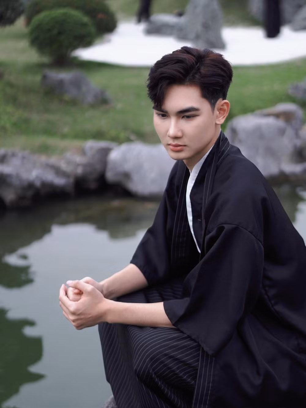 Nam sinh Ngoai thuong thi Mr World Vietnam la ai?-Hinh-5