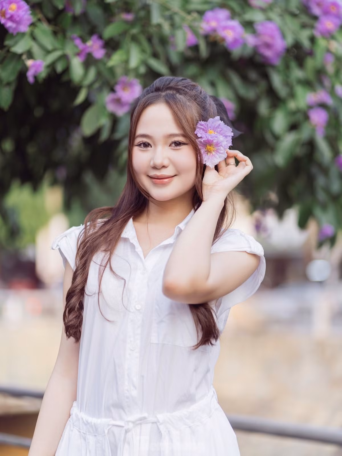 Giới trẻ Vinh thả dáng trong con đường ngập tràn sắc tím - Hình 14 Gioi tre Vinh tha dang trong con duong ngap tran sac tim-Hinh-14