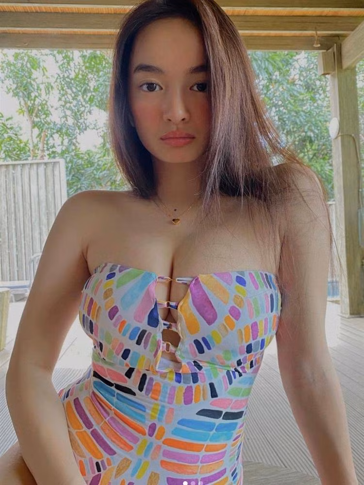 Gu thoi trang an tuong, Kaity Nguyen khoe body dep nhu ve-Hinh-7