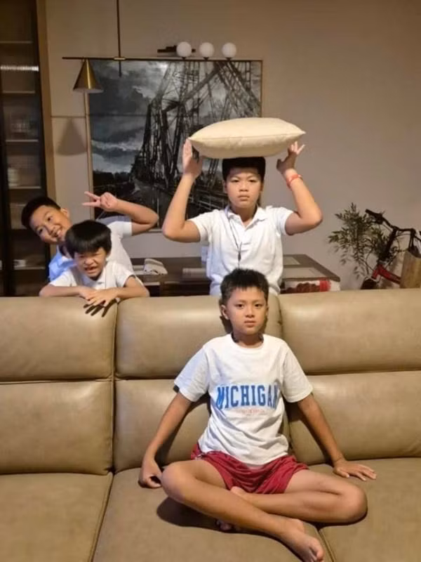 Oanh Yến nhận sai lầm khi đưa các con bỏ phố về quê - Hình 17 Oanh Yen nhan sai lam khi dua cac con bo pho ve que-Hinh-17
