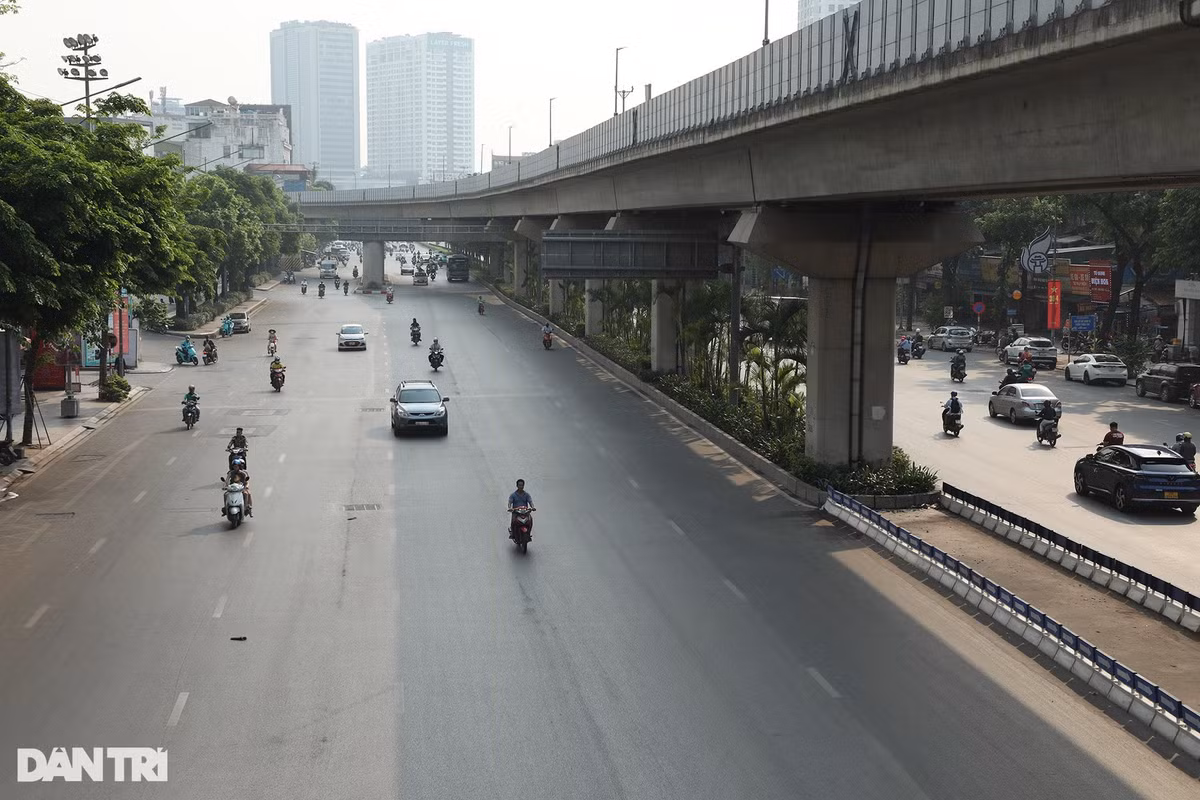 Đường Nguyễn Trãi lúc 8h30. 