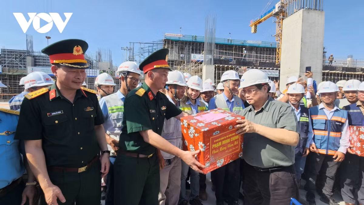 Thu tuong kiem tra Du an Nha ga T3, Cang Hang khong Tan Son Nhat-Hinh-3