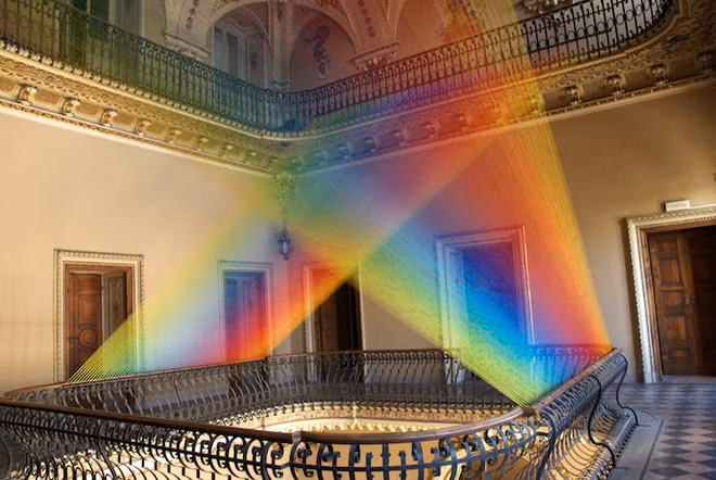 Gabriel Dawe đã thực hiện tác phẩm cầu vồng nhân tạo ở nhiều địa điểm khác nhau trên thế giới. (Nguồn Sina)