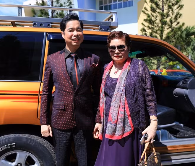 Ngoc Son: 