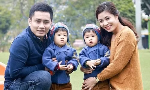 Dù ly hôn nhưng Trung Nghĩa và Hoàng Linh chung tiếng nói trong việc chăm sóc hai con.