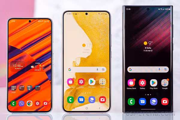 Việc chuyển sang SM-8550, tên mã của Snapdragon 8 Gen 2, nhiều khả năng là do hiệu suất mạnh hơn của chip Qualcomm so với chip Exynos sắp tới của Samsung.