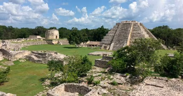 Nhóm các nhà khoa học đến từ Mỹ, Canada, Mexico, Đức, Úc, Anh, dẫn đầu bởi nhà nhân chủng học Douglas Kennett từ Đại học California ở Santa Barbara - Mỹ đã thực hiện một cuộc nghiên cứu quy mô lớn đã tìm ra nguyên nhân dẫn tới sự sụp đổ của nền văn minh Maya.