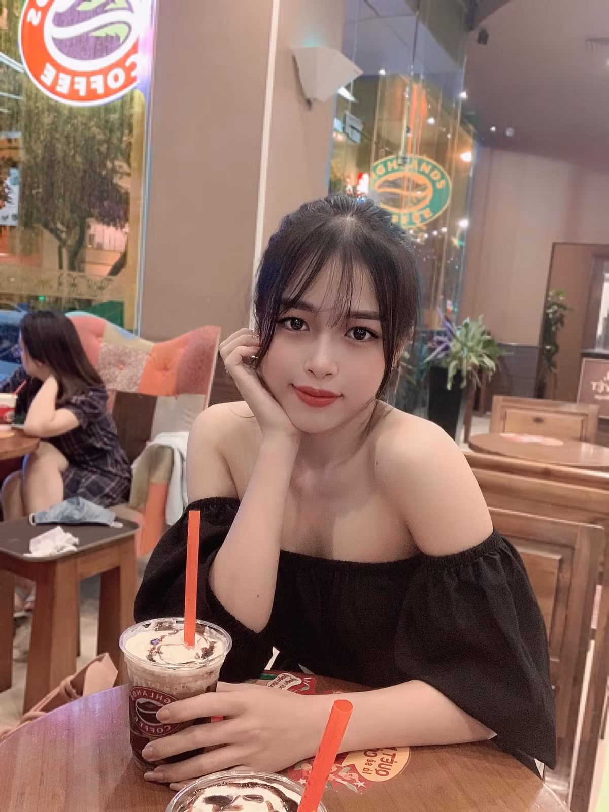 Hiện tại, Trần Kiều là trợ giảng của một trung tâm dạy nghề. Ảnh: FBNV