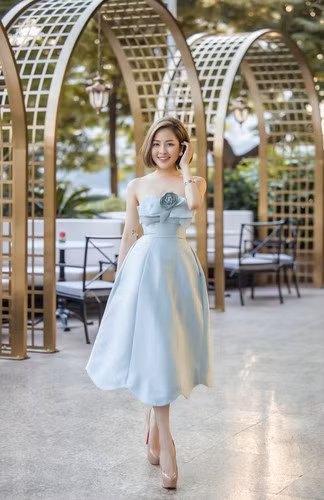 Là một trong những cái tên thu hút sự chú ý của cư dân mạng, nhất cử nhất động của hot girl Trâm Anh luôn được mọi người theo dõi. Ảnh: FBNV