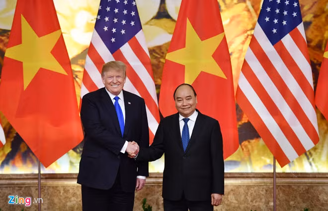 Thu tuong Nguyen Xuan Phuc hoi kien Tong thong Donald Trump