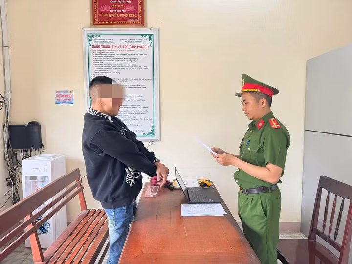 Quang Ngai: Khoi to ke giao cau voi cap song sinh vi thanh nien