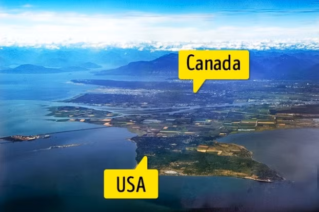  Point Roberts, Washington: Point Roberts, một bán đảo nhỏ, là một phần nhỏ của Hoa Kỳ, nó có phần tiếp giáp với Canada. Nó ra đời thực tế là một "tai nạn". Khi hiệp ước biên giới Hoa Kỳ-Canada được ký kết vào năm 1846, không ai để ý rằng đường phân chia lại là một bán đảo.