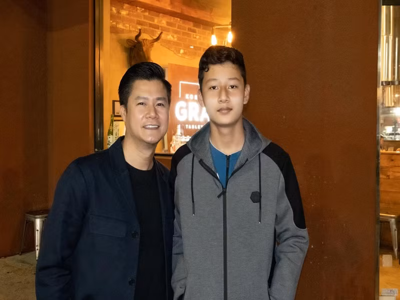 Quang Dung khoe con trai 13 tuoi, cao vuot bo