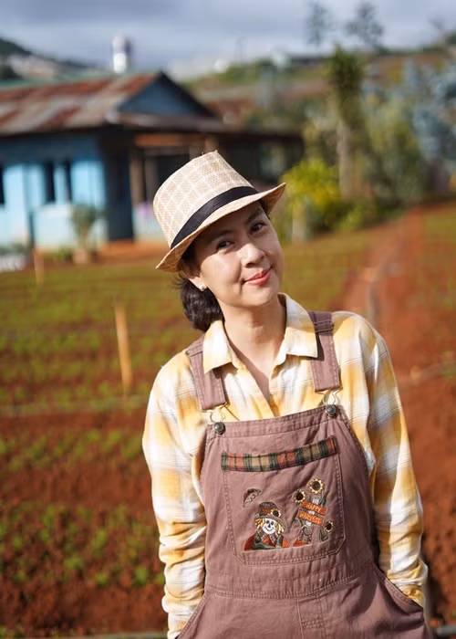 Sau rất nhiều đêm không ngủ vì vất vả, lo âu cho tương lai, vợ cũ của Phước Sang có sự nghiệp kinh doanh khá thành công. Ảnh: FB Kim Thư