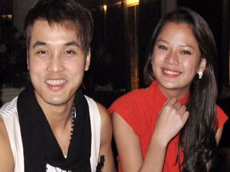 Cuối năm 2011, Ưng Hoàng Phúc bị đồn hẹn hò Nancy Nguyễn. Trước nghi vấn hẹn hò, Nancy Nguyễn phủ nhận. Còn Ưng Hoàng Phúc giải thích cả hai chỉ có quan hệ công việc, hoàn toàn không có chuyện hẹn hò. Ảnh: Yan