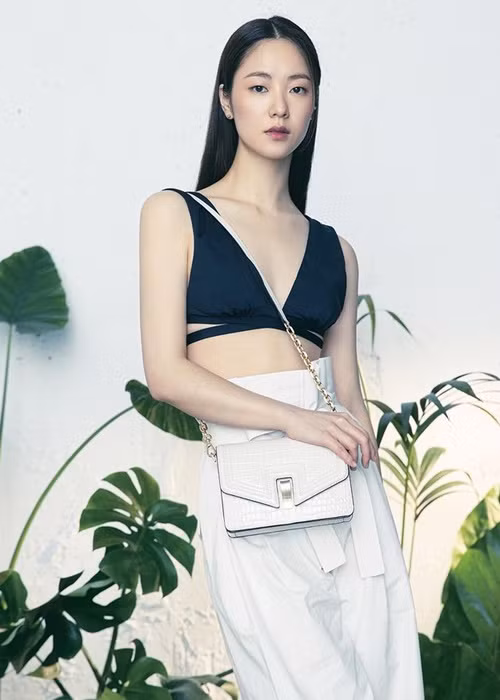 Năm 2015, Jeon Yeo Bin mới bắt đầu sự nghiệp diễn xuất. Ảnh: Instagram Jeon Yeo Bin