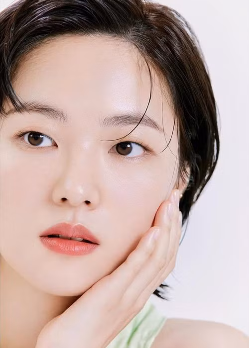 Nữ diễn viên có cuộc sống đời thường không hào nhoáng. Ảnh: Instagram Jeon Yeo Bin