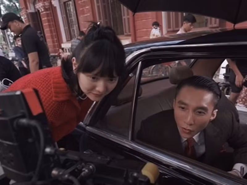 Trước khi bị đồn yêu Sơn Tùng M-TP, Hải Tú đóng cặp với nam ca sĩ trong MV "Chúng ta của hiện tại". Ảnh: Thể thao văn hóa