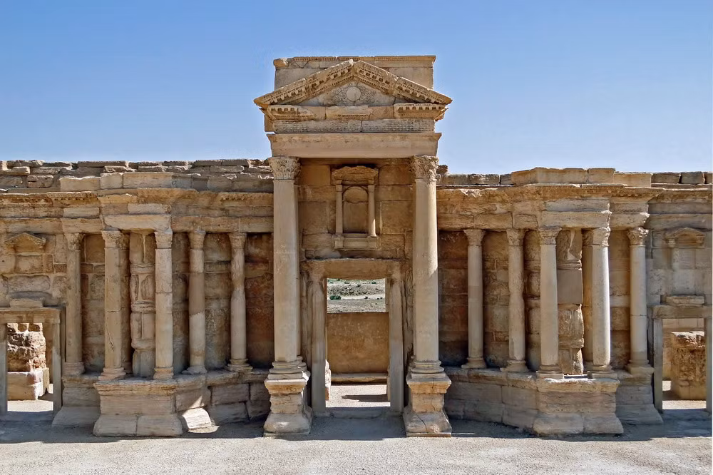 Sau nhiều thập niên được bảo tồn, vào năm 2012 - 2013, các di tích ở Palmyra đã bị hư hại do cuộc xung đột giữa quân chính phủ Syria và lực lượng nổi dậy.