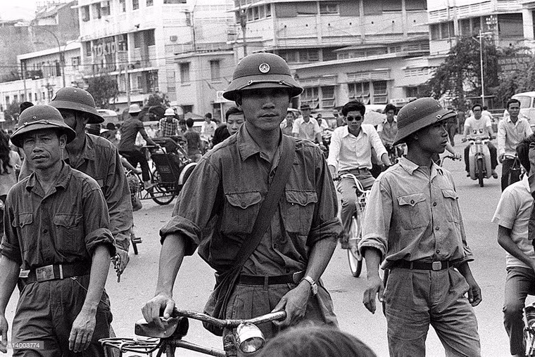 Đường Lê Lợi.