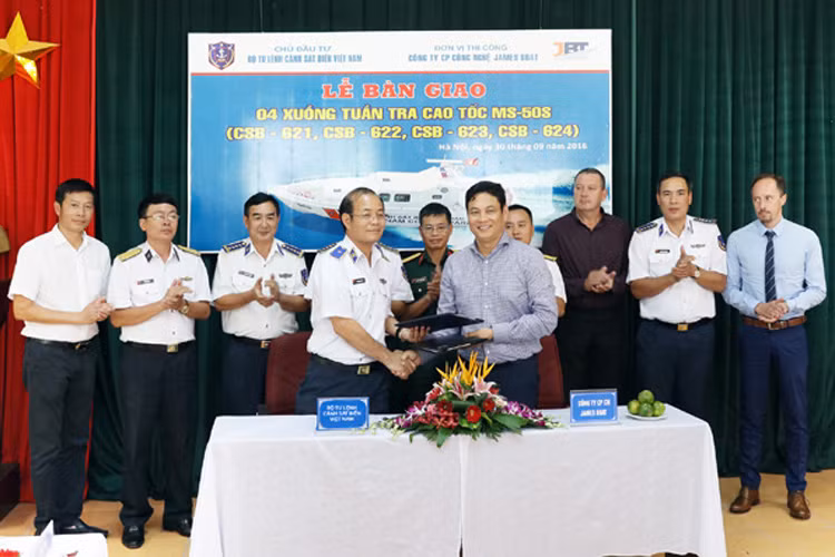Canh sat bien Viet Nam nhan mot luc 4 xuong tuan tra MS-50S-Hinh-3
