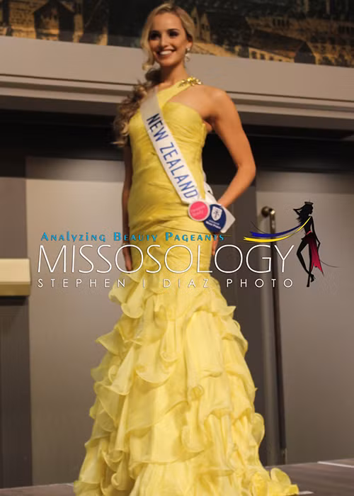 Missosology còn dự đoán vị trí thứ 4 sẽ thuộc về Jessica Tyson - đại diện của New Zealand. Cô gái tóc vàng này sở hữu nhan sắc đẹp lộng lẫy không kém những người mẫu của Victoria's Secret. (Ảnh: Missosology) 