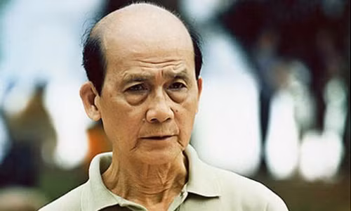 Nghe si Viet tiec thuong nghe si Pham Bang qua doi