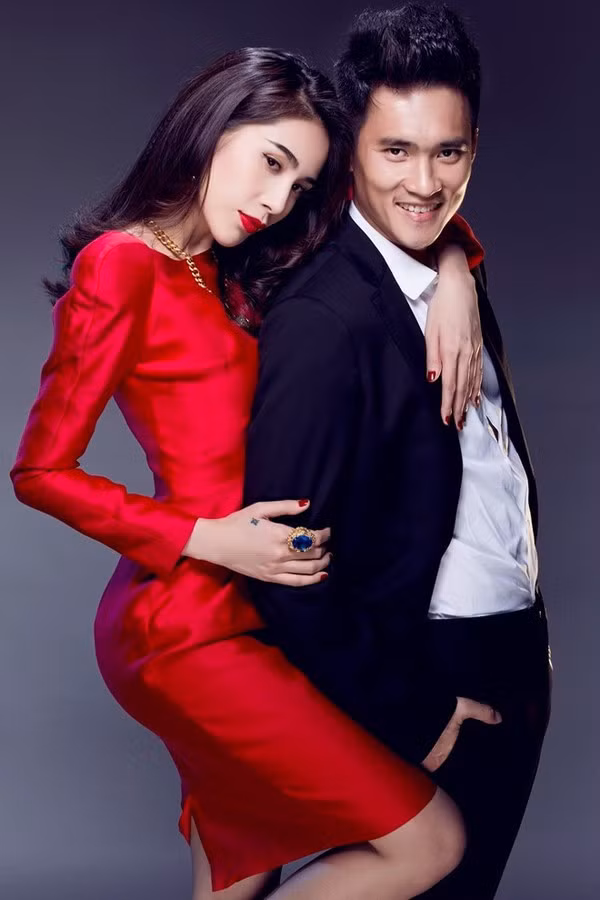 Chuyen tinh nguoi dep Viet va cau thu: Nguoi hanh phuc, ke on ao-Hinh-2