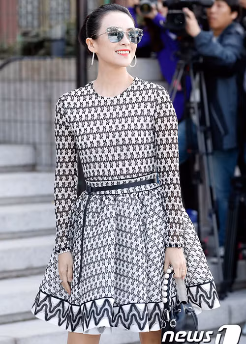 Chương Tử Di vừa xuất hiện tại đám cưới Song Joong Ki - Song Hye Kyo.