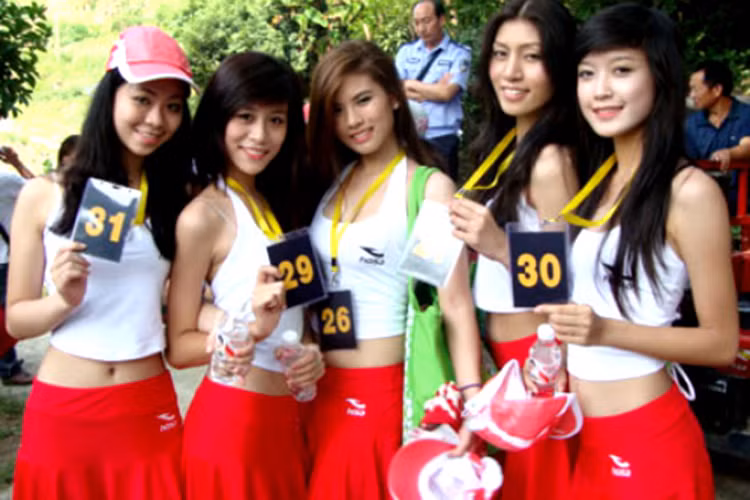 Tháng 9/2011, Huyền My giành giải Siêu mẫu ăn ảnh tại cuộc thi Asian Super Model Contest (Siêu mẫu châu Á) được tổ chức tại Trung Quốc. Ảnh: VTC