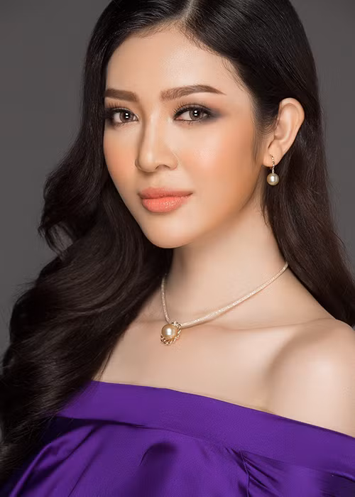 Sở hữu nhan sắc xinh đẹp, Bùi Lý Thiên Hương hiện là một trong những thí sinh nổi bật lọt bán kết cuộc thi Hoa hậu Hoàn vũ Việt Nam 2017. Ảnh: BTC
