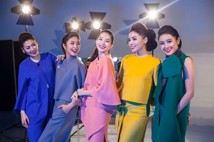 Thu Thảo khá kín tiếng và mối quan hệ với bạn bè trong giới hạn chế nhưng lại rất thân thiết với Ngọc Hân. Ảnh: Zing