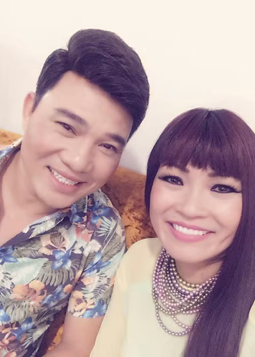 2 sao Việt: Phương Thanh và Quang Linh làm giám khảo Solo cùng Bolero.