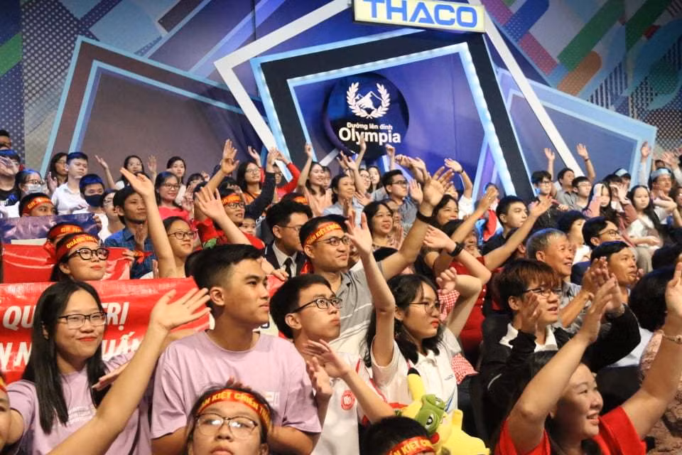 4 thí sinh bắt đầu tranh tài chung kết Đường lên đỉnh Olympia năm 2020.