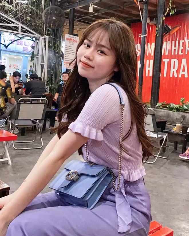 Quang Hải cùng Huỳnh Anh quen nhau gần 1 năm nhưng cũng đầy sóng gió, lắm thị phi.