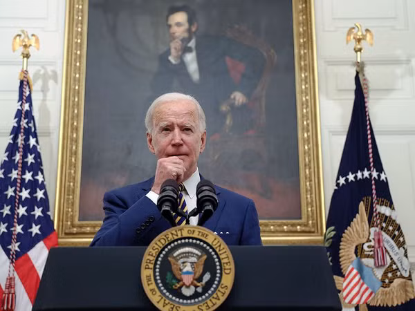 Trong bài phát biểu nhậm chức Tổng thống tuần trước, Biden cũng không đề cập đến các hãng công nghệ Mỹ. Tuy nhiên, các công ty công nghệ trở nên lớn mạnh, việc kiểm soát chống độc quyền cần được thực thi mạnh mẽ. Các chuyên gia dự đoán, Quốc hội Mỹ, đặc biệt là các thành viên đảng Dân chủ, sẽ thúc đẩy việc lập pháp và tổ chức các phiên điều trần.