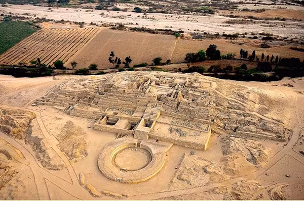 Nền văn minh Norte Chico (3500-1800 TCN) còn được gọi là văn minh Caral hoặc Caral-Supe chứa đựng nhiều bí ẩn.