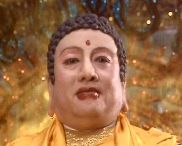 Theo quan điểm của đạo Phật, con người ta muốn đắc đạo thì lục căn phải thanh tịnh, nếu chấp trước vào những thứ phàm phu thì không thể thành Phật. Việc Tôn Ngộ Không thẳng tay trừng trị 6 tên cướp này thực ra có ngụ ý là cắt đứt sáu giác quan.