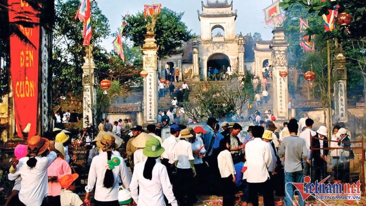 Ly giai chuyen ki bi o ngoi den linh thieng bac nhat xu Nghe-Hinh-8