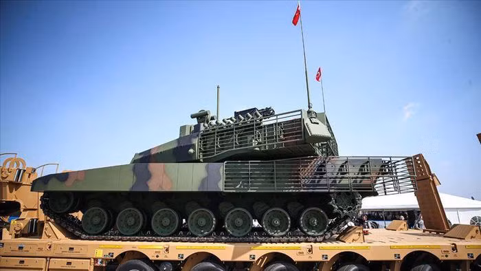 Mặc dù vậy câu hỏi không hoàn toàn rõ ràng. Năng lực sản xuất xe tăng của Thổ Nhĩ Kỳ hiện đại rõ ràng chưa được đáp ứng.