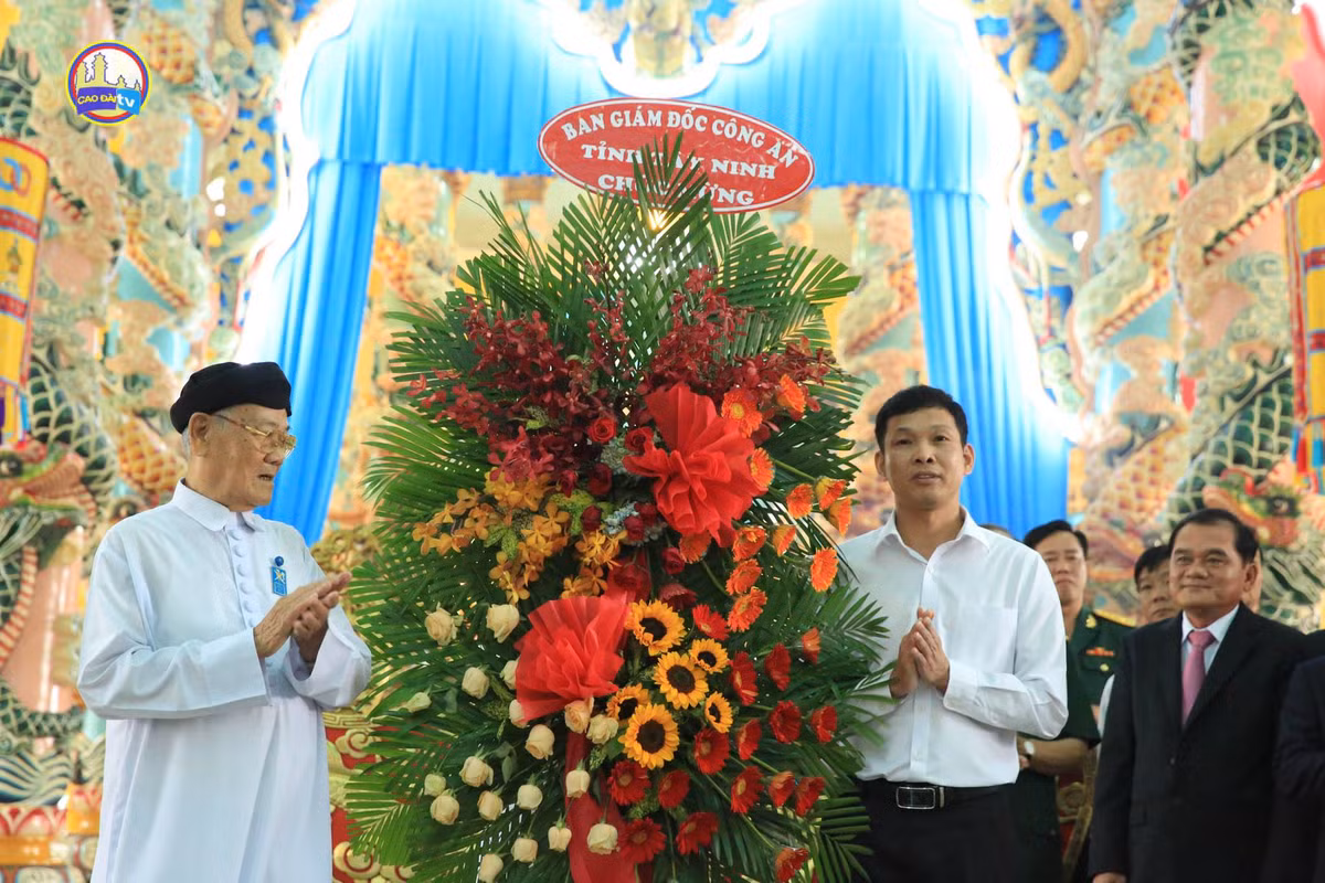 Trước khi làm Giám đốc Công an tỉnh Bình Dương, đại tá Đẹp từng giữ chức vụ Trưởng Công an huyện Dương Minh Châu, Trưởng phòng tổ chức cán bộ (Công an tỉnh Tây Ninh). 