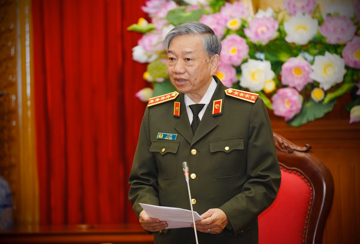Những vị trí nào trong CAND được đề xuất mang hàm cao nhất cấp tướng? Nhung vi tri nao trong CAND duoc de xuat mang ham cao nhat cap tuong?