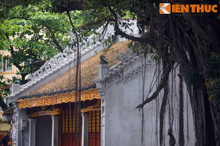 Là một trong những nơi thờ Mẫu được dựng sớm nhất ở nước ta, đền Bà Kiệu gắn bó mật thiết với đời sống văn hoá tinh thần của Thăng Long trong suốt nhiều thế kỷ. Ngôi đền đã được xếp hạng Di tích lịch sử văn hoá quốc gia vào năm 1994.