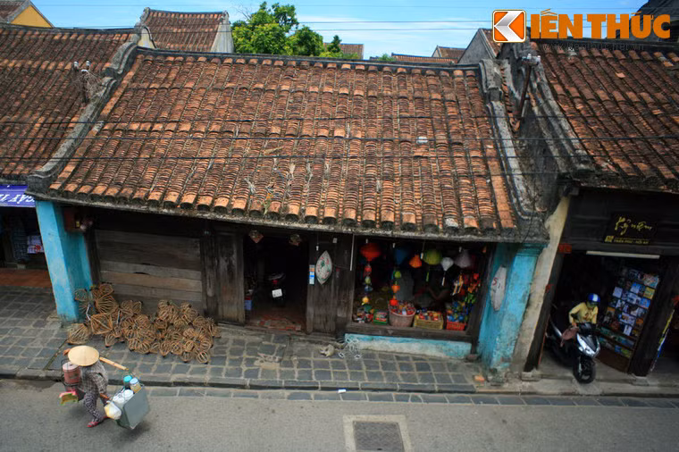 Một góc phố cổ Hội An nhìn từ trên cao.